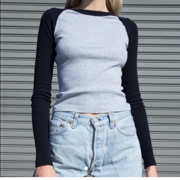 MAKE OFFERS ON BRANDY - Picture 3 of 6